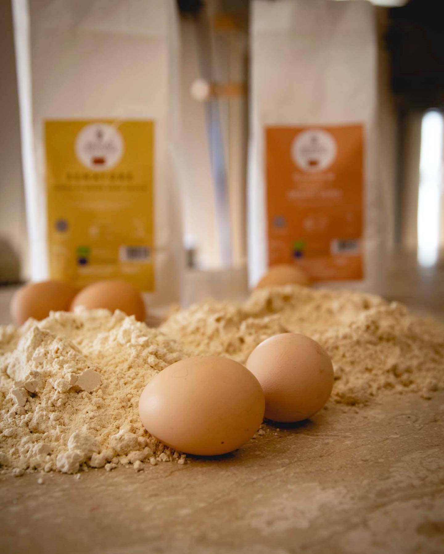 Spelta Farina di Farro tipo Integrale 750g  -  Mulino Terrevive - vaigustando